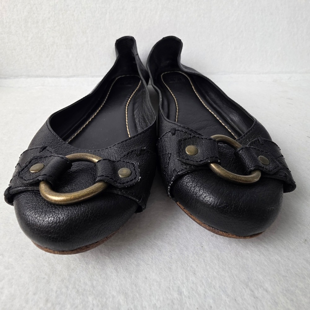Frye Carson Harness Ballet Flats Black Leather Brass Ring Women's 7.5M Shoes - Picture 2 of 9